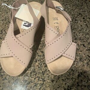 Brand New Papillo by Birkenstock riveted wedges size Wonens  EU 37 US 6.5